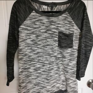 3/4 Sleeve Cable & Gauge Shirt